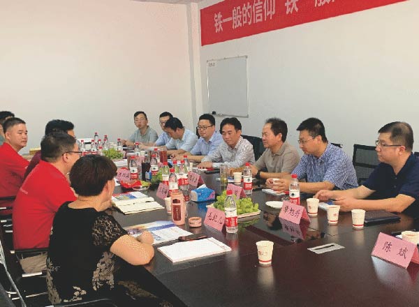 寧波退役軍人事務(wù)局陳水良副局長(zhǎng)，奉化局單旭升局長(zhǎng)，?建設(shè)銀行寧波市總行許永良行長(zhǎng)蒞臨公司指導(dǎo)調(diào)研